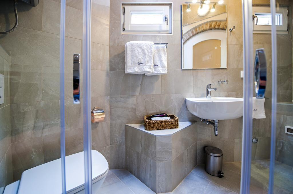 Апартаменты Carera Deluxe Ровинь Экстерьер фото