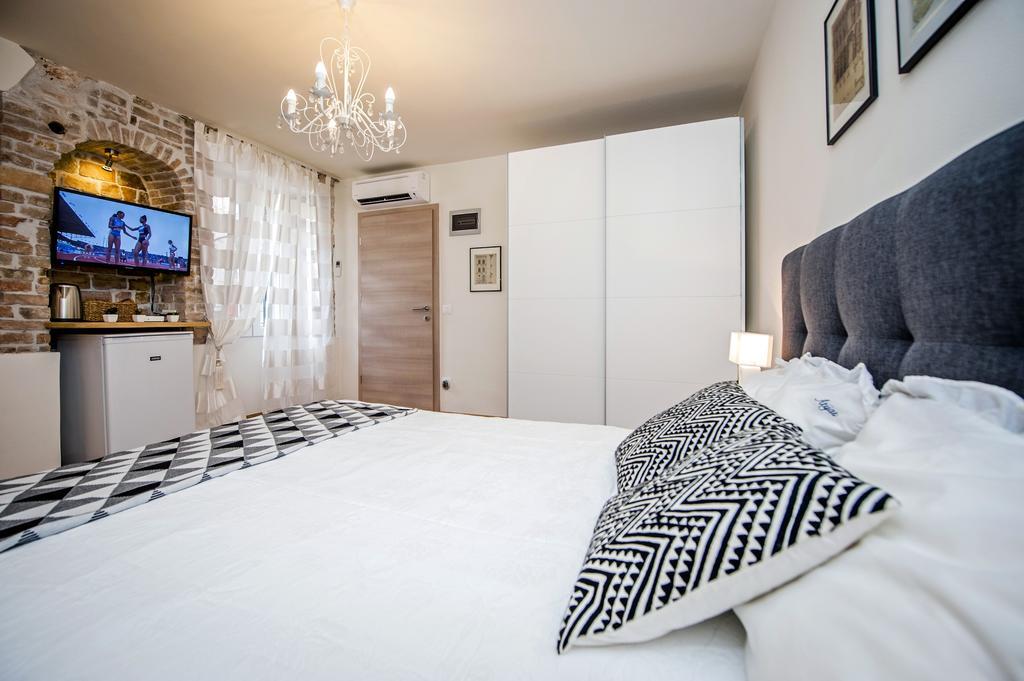 Апартаменты Carera Deluxe Ровинь Экстерьер фото